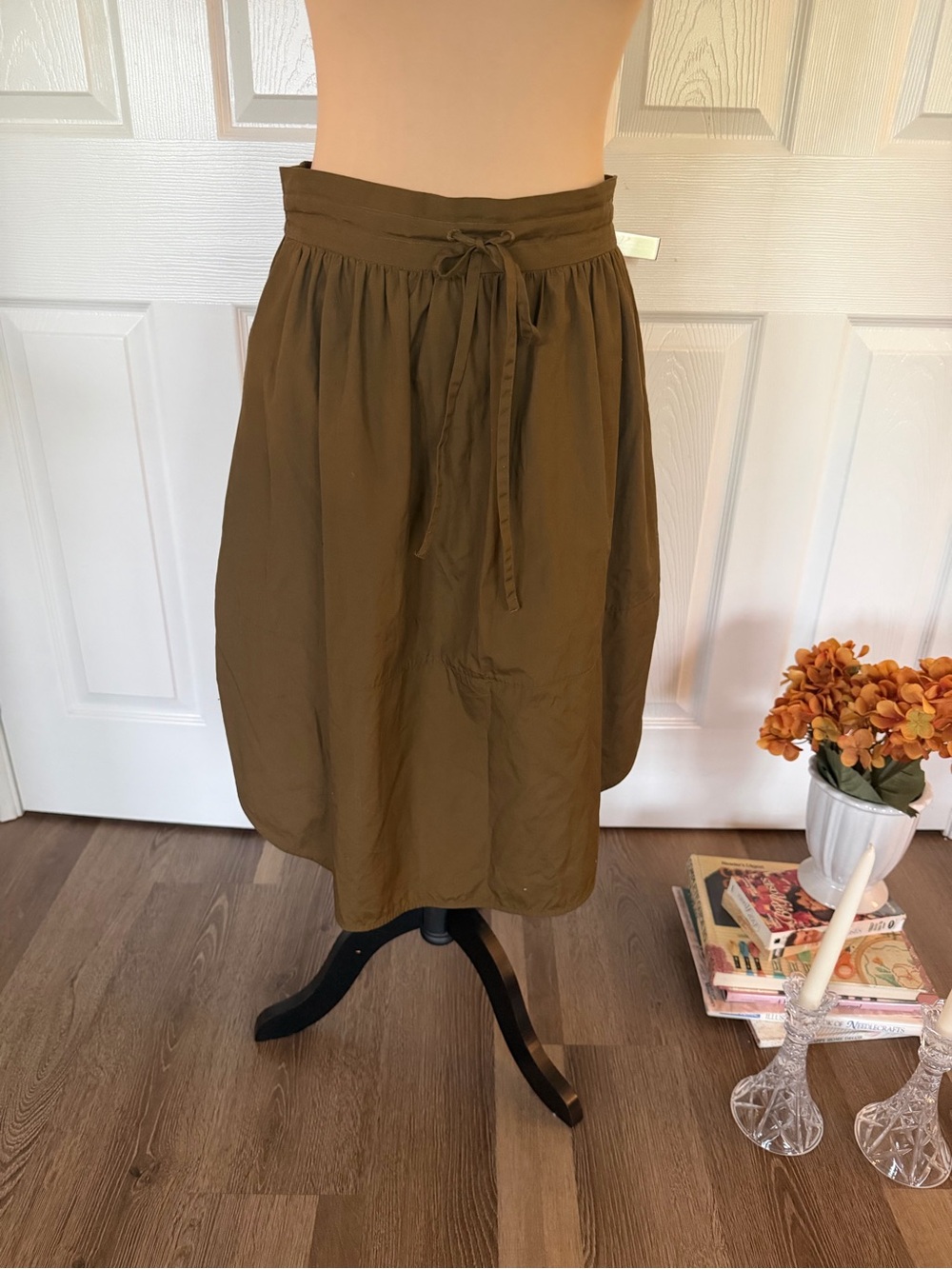 Vince Olive Drawstring Waist Midi Skirt